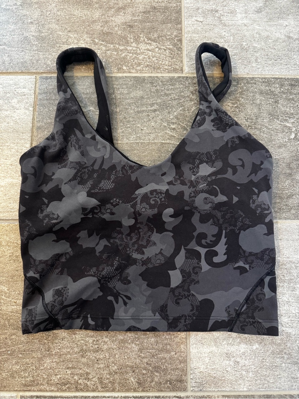 Lululemon align Black & Gray Camouflage pattern Crop Sports Bra Top, excellent